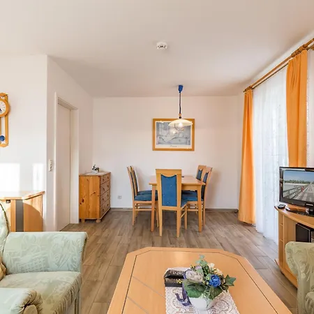 Apartamento Augusta, 06 *